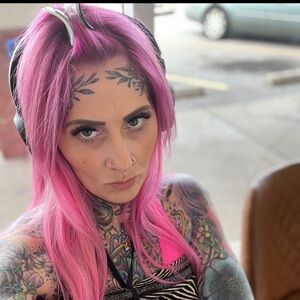 Meet your Posher, Sally